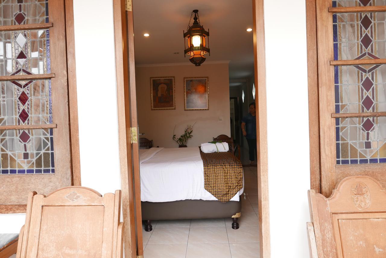 Ciwulan 36 Guest House Bandung Luaran gambar