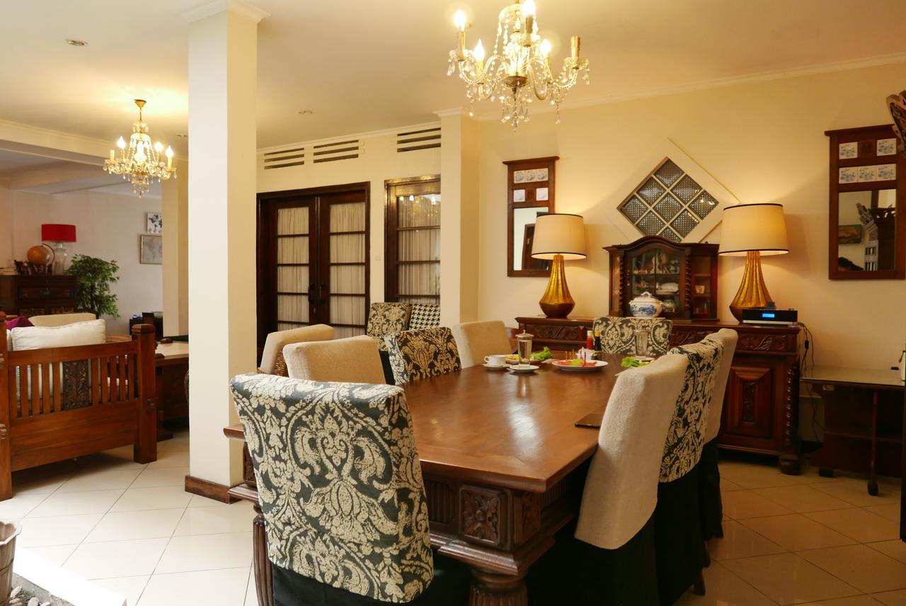 Ciwulan 36 Guest House Bandung Luaran gambar